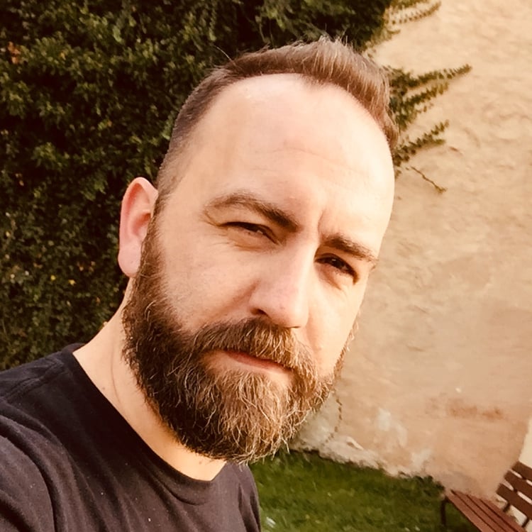 Dennis Schwarz