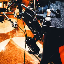 Ich liebe mein Camera Cart, von Adicam gab es als special für mich die Steadicam Arm Aufhängung
