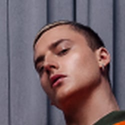 sven serge hamann fucking young leo locker room alpha2