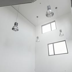 Still / Interior