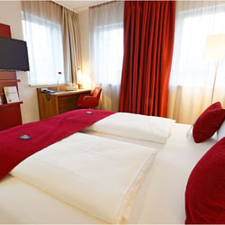 Ghotel, Essen