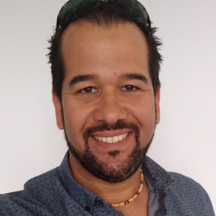 Carlos Medina