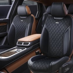 Luxuriöser Autositz – KI-generierte Produktvisualisierung