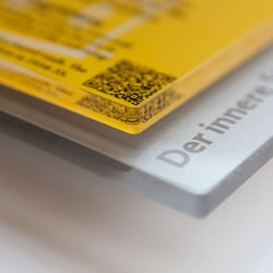 Materialien im Mix und Verklebung