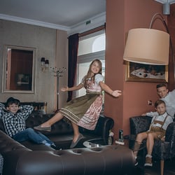Gravity People 6
