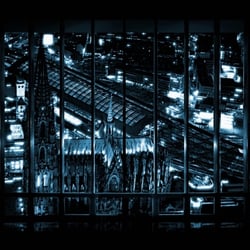 Wallpaper: ‚Cologne at Night‘
