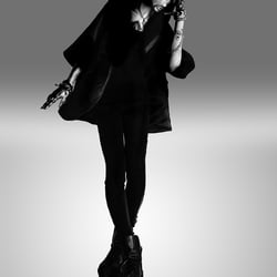 Bill Kaulitz ‚Not Over You Shot‘ 2 Nachher