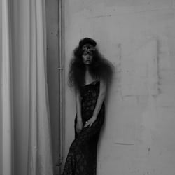 PHOTOGRAPHY: Roman Walczyna  JEWELLERY DESIGN: Michael Uhlig  STYLING & DESIGN: Beata Isabella Nitzke  MODEL: Pia Germann
