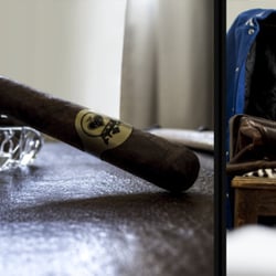 College / Snapback / Cigar