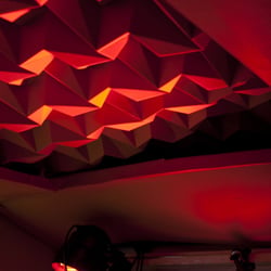 Cardboard: Bewegliche Struktur