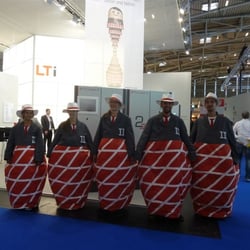 Der Messestand und die „echten“ Mamuschkas