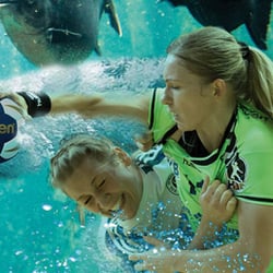 Under water fight