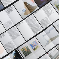 Ausstellungskatalog: Last notes before entering the building
