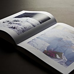 »Der Weisse Faden« Ein Buch über die Farbe Weiss