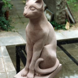 Katze, Auftragsarbeit, Sandstein ca. 1990