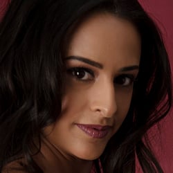 Hila Fahima Wiener Staatsoper Headshot Wien