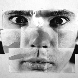 IN BETWEEN. Rauminstallation 1994