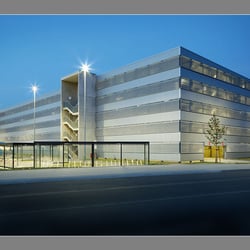 NEUBAU PARKHAUS MÖNCHENGLADBACH