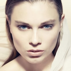 Make Up: Anna Tsoulcha Fotograf: Roman Walczyna