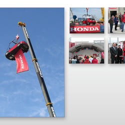 Honda „Kran-Gewinnspiel“, ein neuer Honda Civic an einem 30m hohen Kran. Beispiel für Ambient Media.