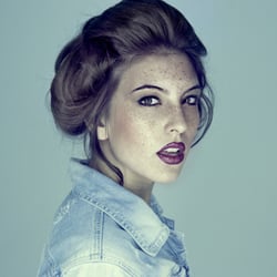 Model: Carmen