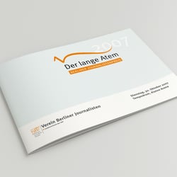 Broschüre »Der lange Atem« – Berliner Journalistenpreis