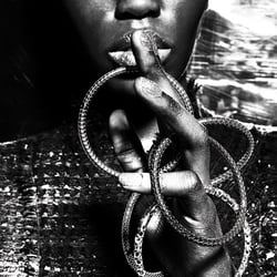 Glamour & Grace