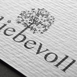 Liebevoll