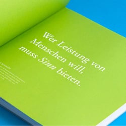 Wenn die Zukunft kreisförmig ist – was wird dann aus der Vergangenheit? –– Hartmut R. Rau
