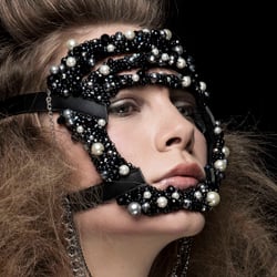 Editorial „Warrior“