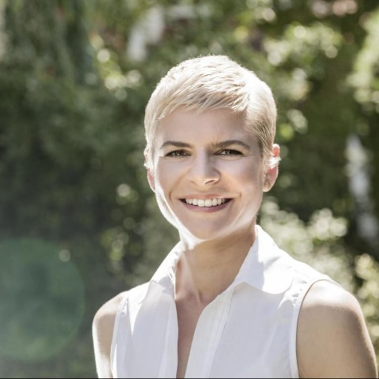 Anne Wahl