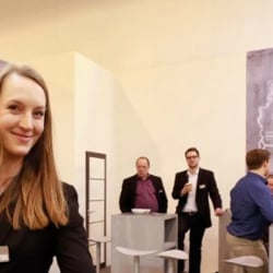 Konzeption Kampagne & VR Messestand „langweilig… oder?!“ (Stauden Ring) I Mehr unter: sarahloewe.carbonmade.com