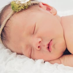 Babyfotograf Babyfotos Neugeborene
