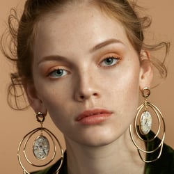 boucles d’ oreilles