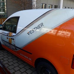 Car-Branding Vestner Aufzüge / Rolltreppen