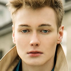 Niclas @ Stars Model-Management