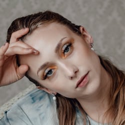 IsabellNiederländer HannahJosefine SylviaSchaffrath Adhesivclothing 2021 (2)