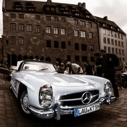 Oldtimertreffen Nbg 300 SL mit PS 3DLut im Sepia Look rundherum