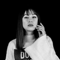 Portrait – Vika