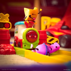 Smallushies and the Train