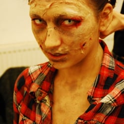 Aline als Unmensch
