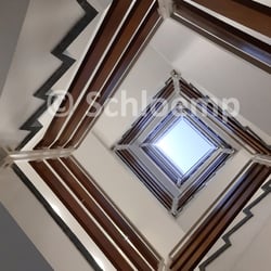 Treppenhaus 02