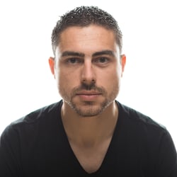 Stephan Holzner Porträt im Fotostudio