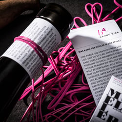 Bande Vier „Mueller“ – Wein Packaging Design & Branding von Yummy Stories