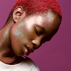 photo: Tamara Hansen Photography model: Sarah @ modeldistrict Hair&makeup: Agnes Hecking styling: von mir / C.  Musitowski