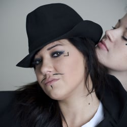 Julia and Vera