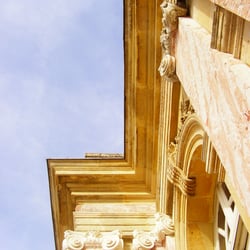 Versailles