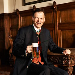 Münchner Bank, Dr. Jannik Inselkammer, Augustiner-Bräu