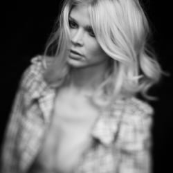 Make Up & Hair : Anna Tsoulcha Fotograf: Knut Wörner