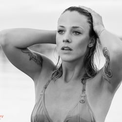 Bikini Strand